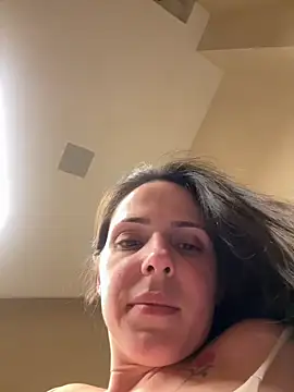 Lady LauraRose online show from 12-20-25, 12:46