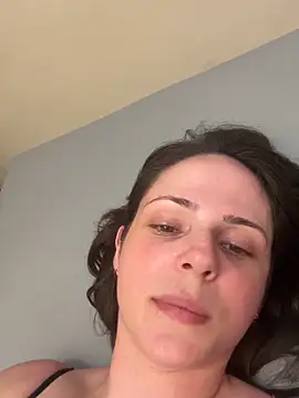 Lady LauraRose online show from 10-17-25, 05:37