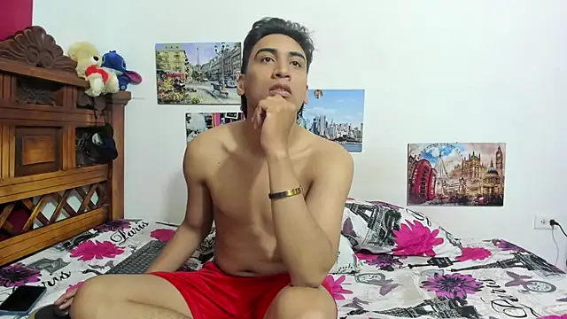 Roxana Tony online show from 03-26-26, 01:59