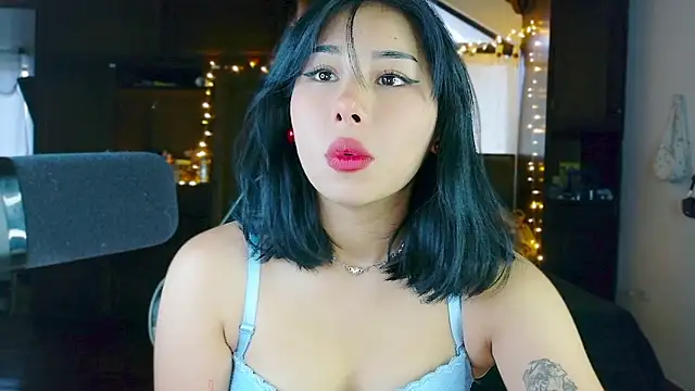 Shisuku Sophi online show from 05-03-26, 10:24