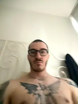 xAaronx9095 online show from 09-26-25, 02:40