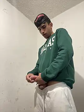 Camachito332 online show from 03-21-26, 04:00