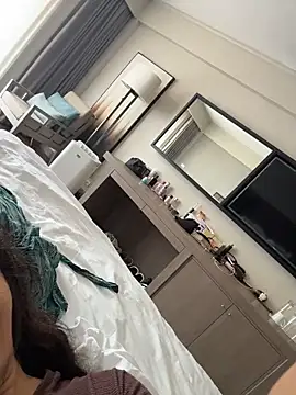 Ofcourseoneday online show from 04-19-26, 07:09