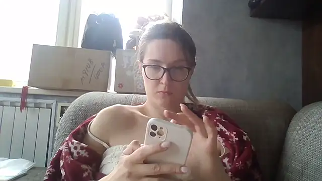 Snapshot of Jugira chatting on 04-30-26, 12:01 Jugira online show from 04-30-26, 12:01