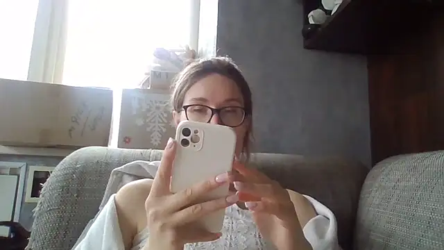 Snapshot of Jugira chatting on 05-10-26, 02:08 Jugira online show from 05-10-26, 02:08