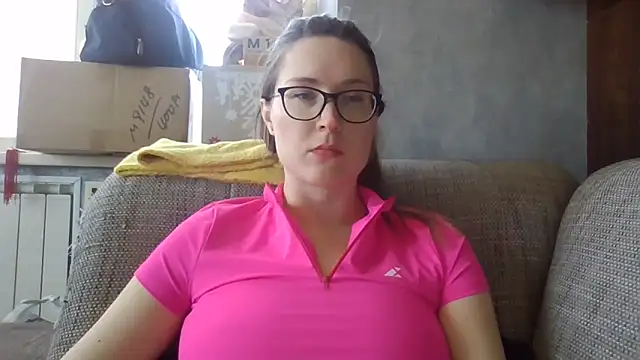 Snapshot of Jugira chatting on 05-03-26, 01:04 Jugira online show from 05-03-26, 01:04
