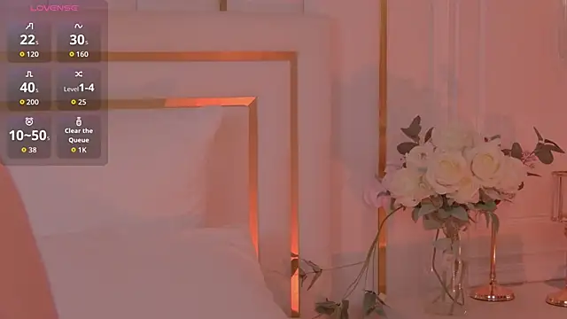 Snapshot of NancySmitts chatting on 10-26-25, 03:45 NancySmitts online show from 10-26-25, 03:45