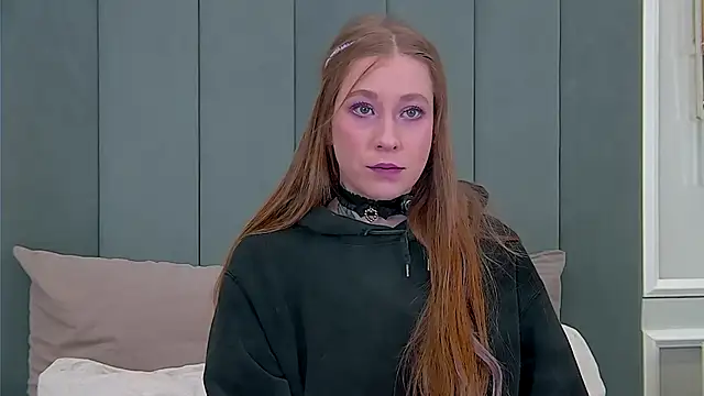 MiaEuphoria  online show from 12-02-25, 03:19