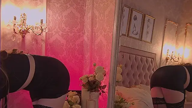 MiaEuphoria  online show from 11-12-25, 03:54