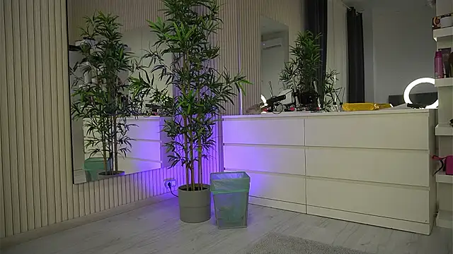 EmmaBlanco online show from 03-30-26, 05:42