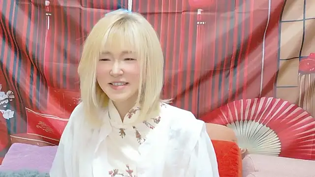 Snapshot of kimagure-fu- chatting on 06-16-26, 01:33 kimagure-fu- online show from 06-16-26, 01:33