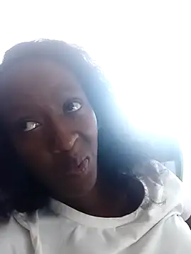 Snapshot of RFeltomWhitJ chatting on 10-16-25, 12:24 RFeltomWhitJ online show from 10-16-25, 12:24