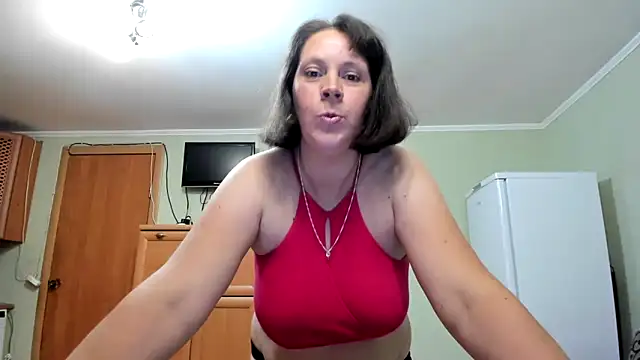KATTYWARM  online show from 10-16-25, 09:45