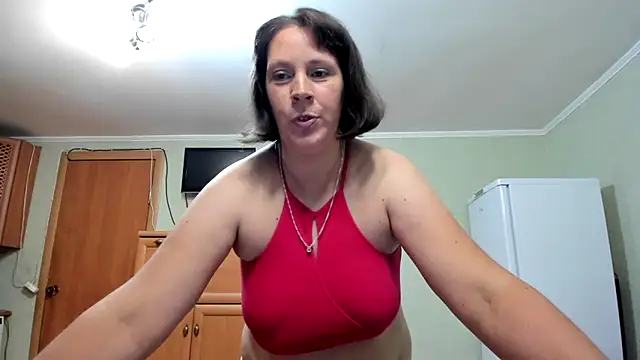 KATTYWARM  online show from 10-07-25, 08:43