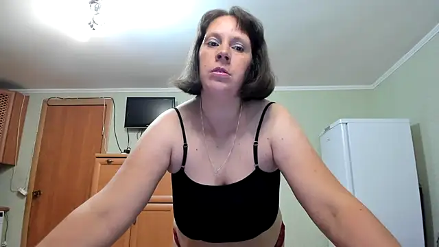 KATTYWARM  online show from 09-29-25, 10:48