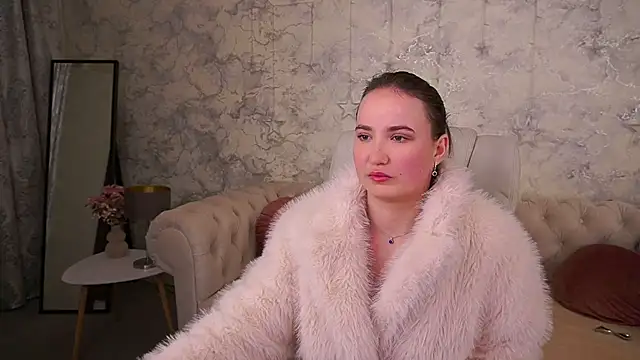 Snapshot of SofieBloom chatting on 02-13-26, 11:16 SofieBloom online show from 02-13-26, 11:16