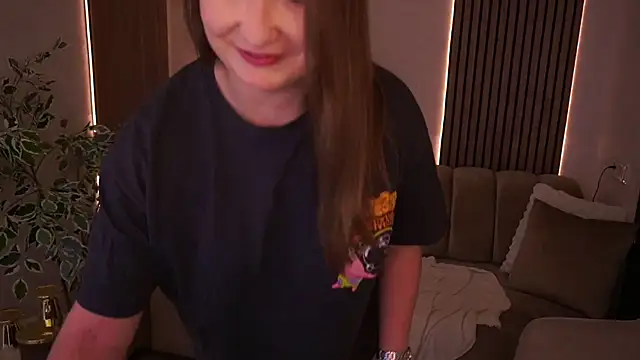 Snapshot of SofieBloom chatting on 07-14-26, 10:27 SofieBloom online show from 07-14-26, 10:27