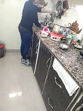 Pihu Chopra online show from 12-05-25, 03:38