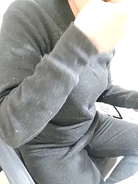 Pihu Chopra online show from 12-02-25, 03:47