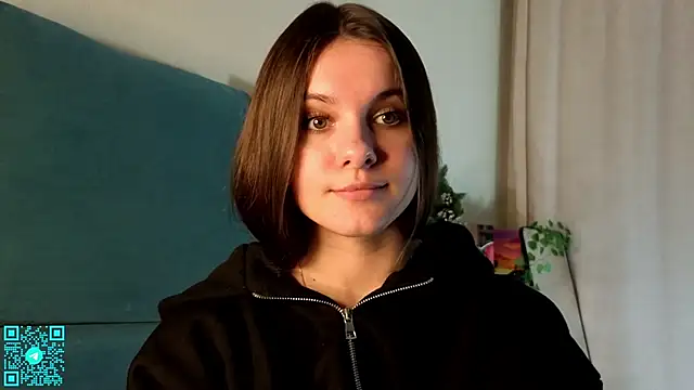 chloemilka online show from 03-22-26, 05:25