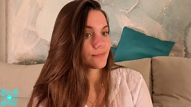 Snapshot of chloemilka chatting on 07-13-26, 06:51 chloemilka online show from 07-13-26, 06:51