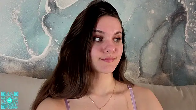 chloemilka online show from 04-12-26, 05:27