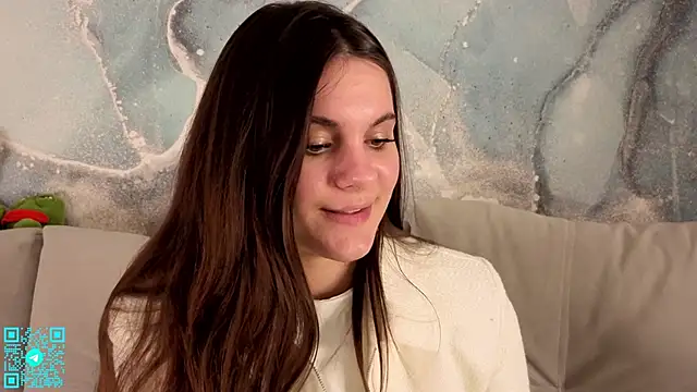 chloemilka online show from 04-28-26, 06:34