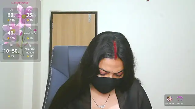 SassyWildCouple online show from 01-11-26, 06:37