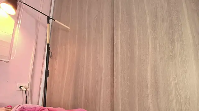 biancaa 18 online show from 10-17-25, 07:26