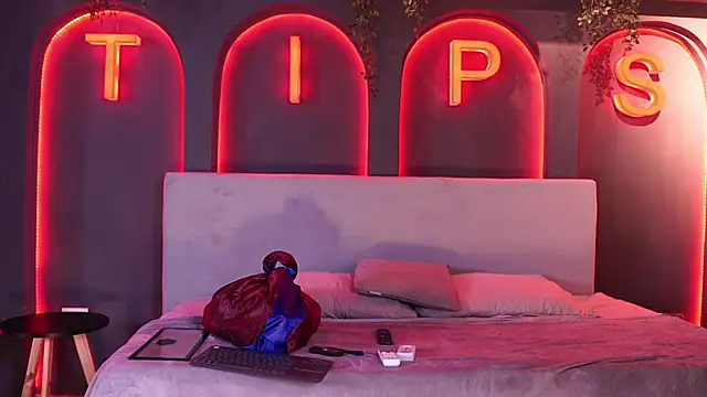 Snapshot of Roma_hells chatting on 09-14-25, 09:04 Roma hells online show from 09-14-25, 09:04