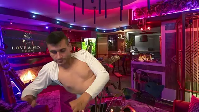 Snapshot of hornycouplefuck12 chatting on 10-16-25, 09:45 hornycouplefuck12 online show from 10-16-25, 09:45