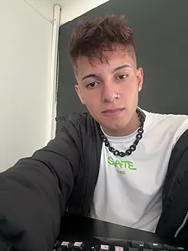 YEICK-17 online show from 03-10-26, 07:07