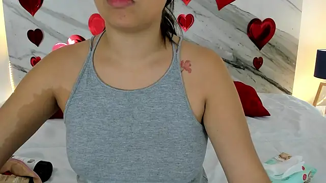 thamiina  online show from 02-11-26, 07:03