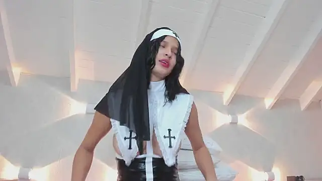 Snapshot of Princesita_Sofia_ chatting on 11-05-25, 09:18 Princesita Sofia online show from 11-05-25, 09:18