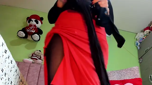 hot Dariana pantyhose online show from 11-13-25, 03:49