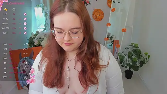 Neko Moor online show from 10-22-25, 08:52