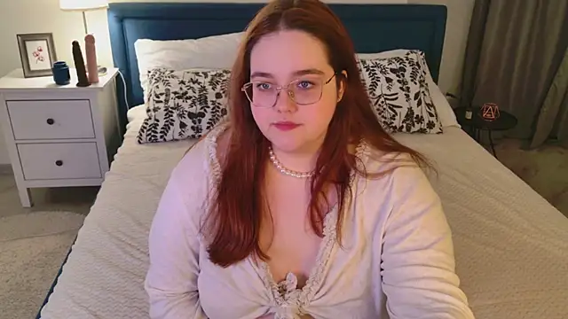 Neko Moor online show from 04-11-26, 08:45