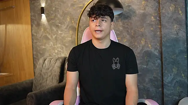 Ethan occonor online show from 11-10-25, 01:05