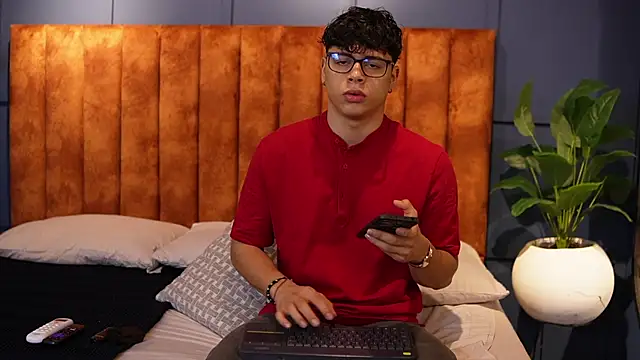 Ethan occonor online show from 10-17-25, 12:51