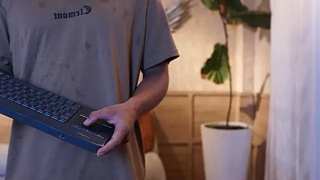 Snapshot of Ethan_occonor chatting on 02-10-26, 12:26 Ethan occonor online show from 02-10-26, 12:26