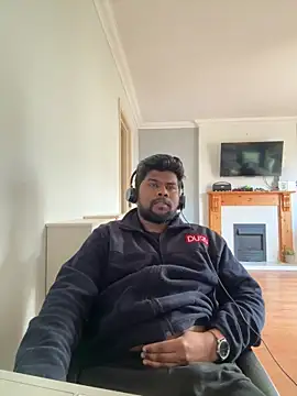 Snapshot of CrazyShashank chatting on 01-16-26, 10:52 CrazyShashank online show from 01-16-26, 10:52