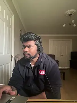 Snapshot of CrazyShashank chatting on 03-10-26, 10:41 CrazyShashank online show from 03-10-26, 10:41