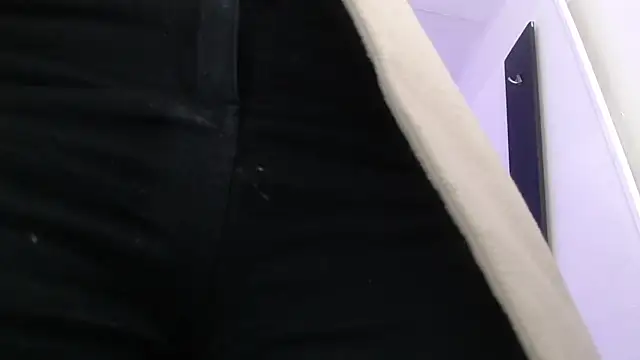 aleesha cameron02 online show from 12-22-25, 07:14