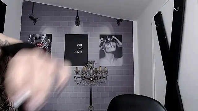 aleesha cameron02 online show from 10-24-25, 12:37