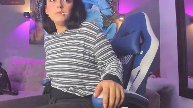 elizabeth lamer online show from 04-11-26, 01:46