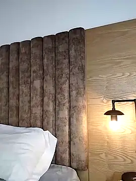 elizabeth lamer online show from 09-14-25, 06:47