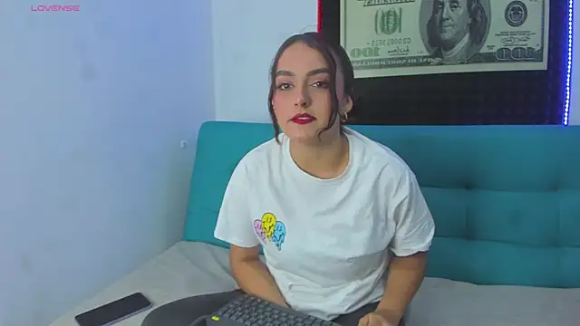 elizabeth lamer online show from 11-29-25, 06:46