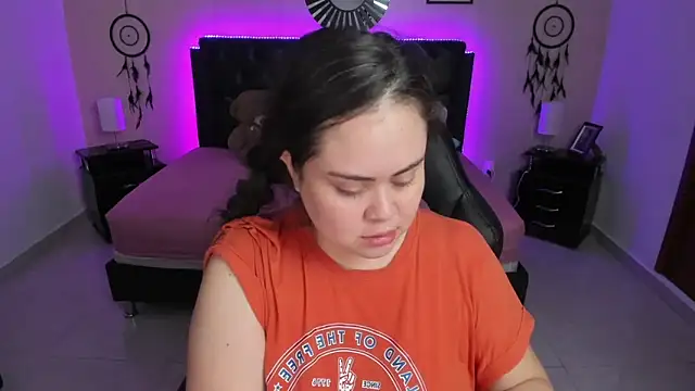 LolaVillalobos online show from 12-02-25, 12:07