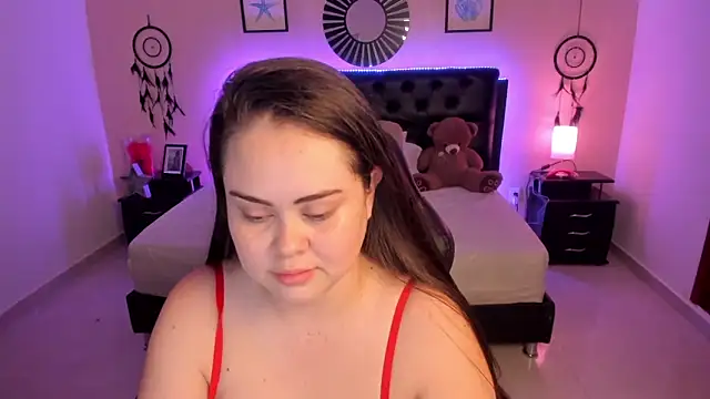 LolaVillalobos online show from 04-09-26, 12:33