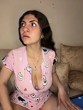 arieel  722 online show from 12-03-25, 04:02